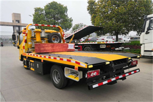 黄龙道路救援拖车报价