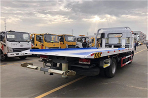 黄龙汽车救援补胎